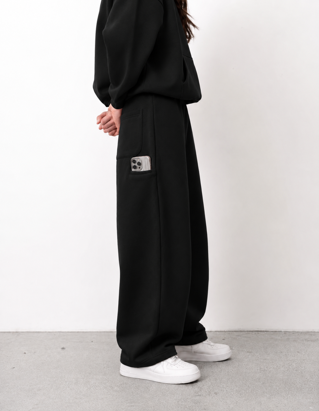 320 GSM Black Baggy Sweatpant