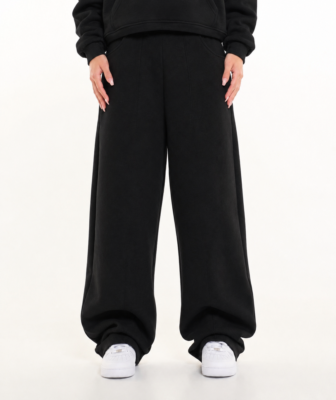 320 GSM Black Baggy Sweatpant