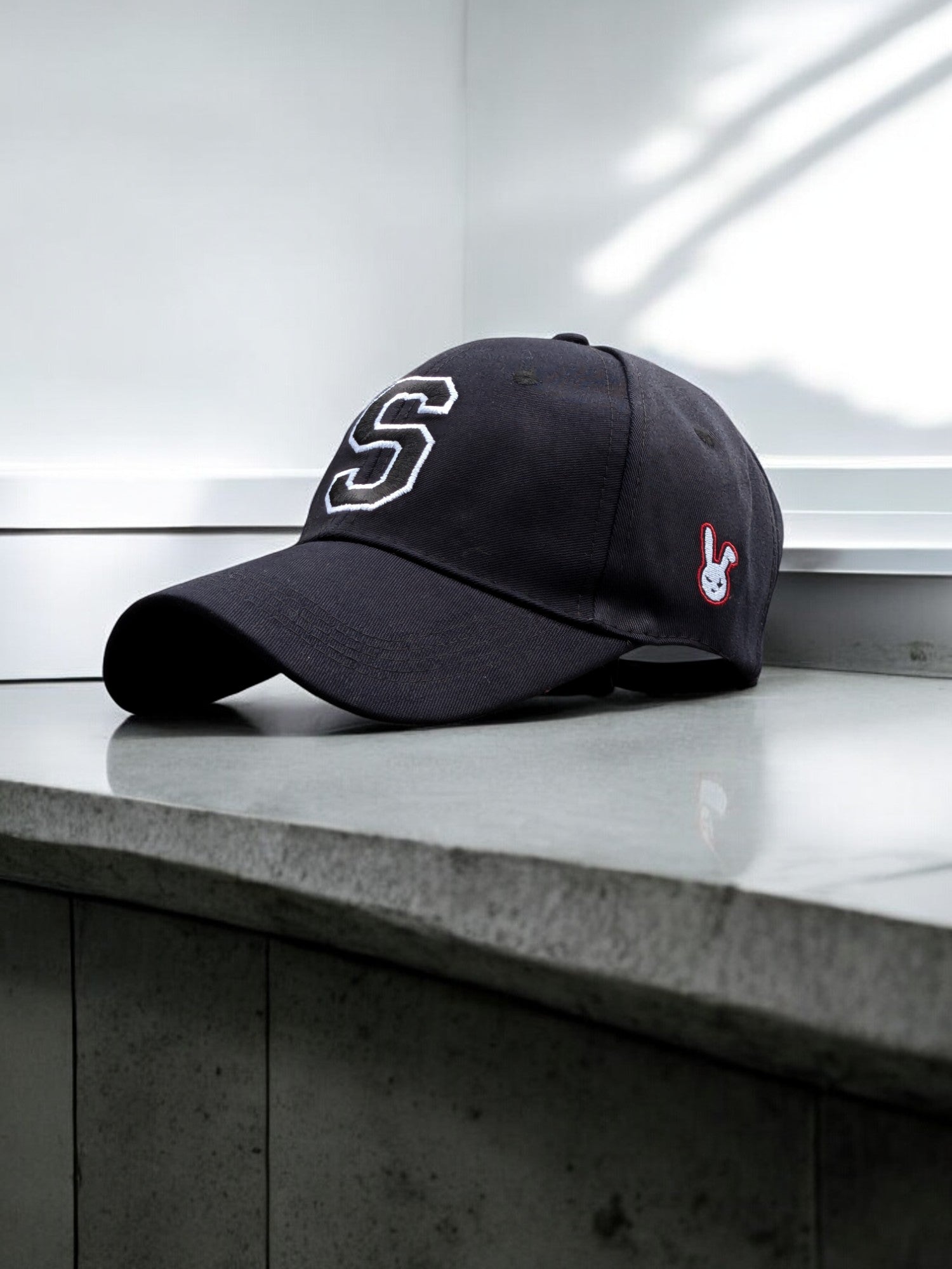 Cap [Letter S]