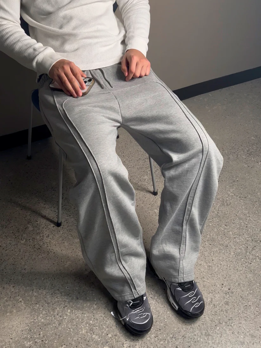 Gray Double Baggy Trackpant